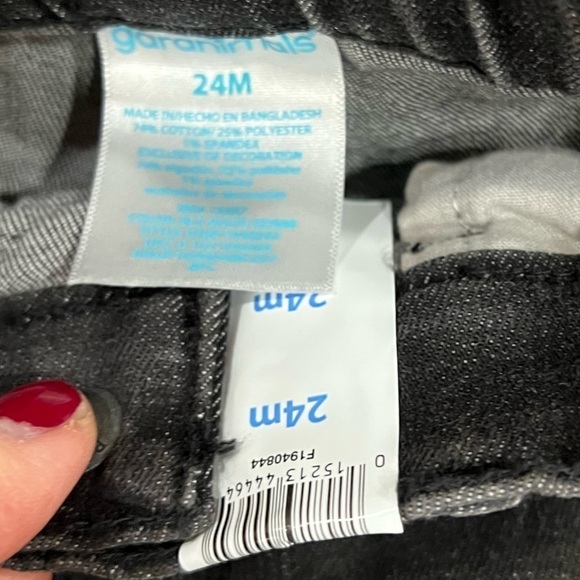 Bundle of 2 Pairs of Boys Pants Size 2T/24 Months - Picture 5 of 5